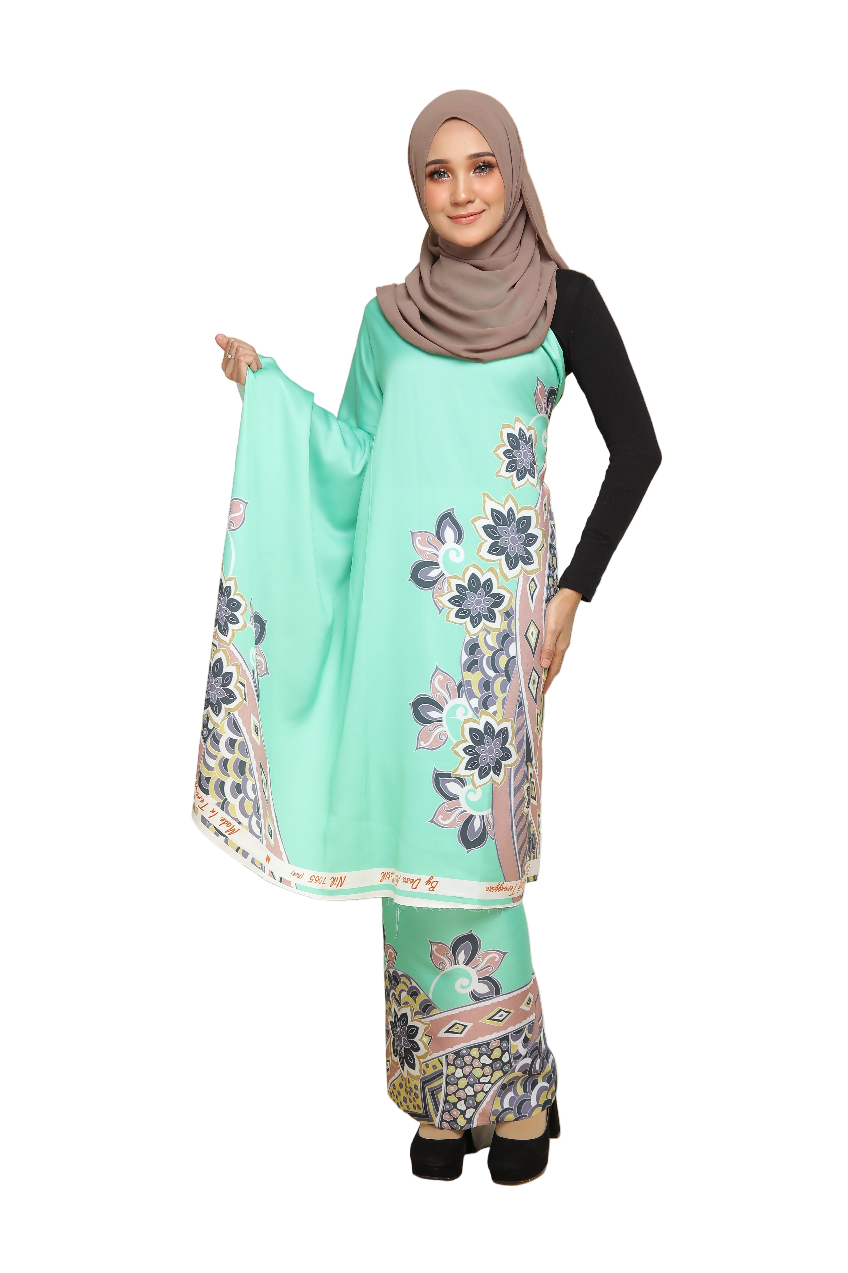 BATIK EKSKLUSIF TERENGGANU CREPE NIK 7065